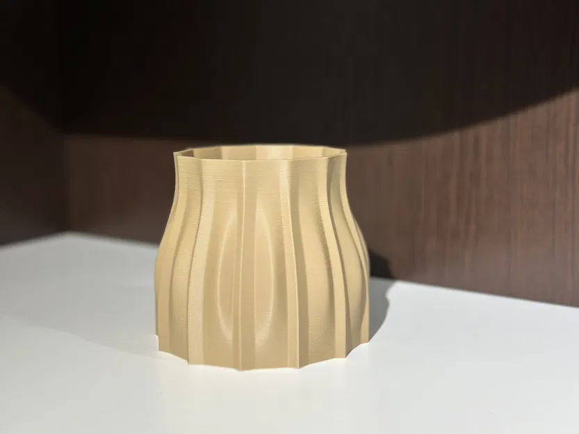 Bình Hoa Hiện Đại Phong Cách Gia Đình Cho Chậu Cây - Image 1