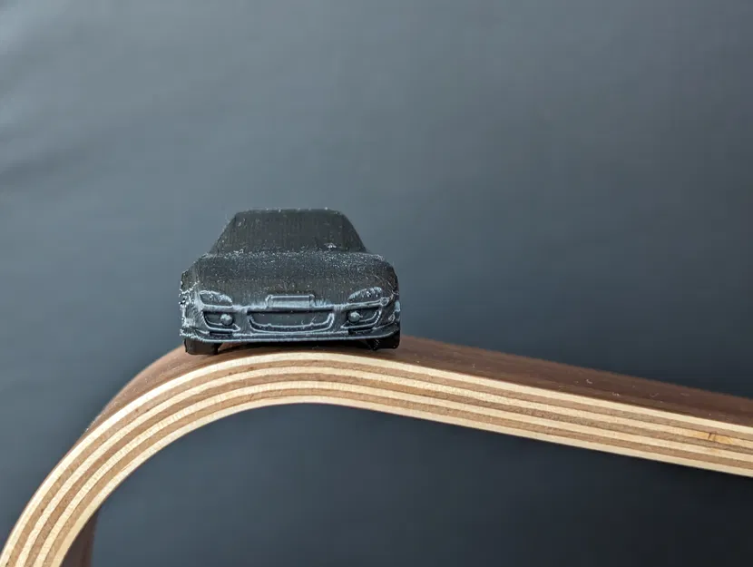 Mazda RX7 In Ra Là Chạy Được Ngay Có Bánh Xe Quay - Image 2