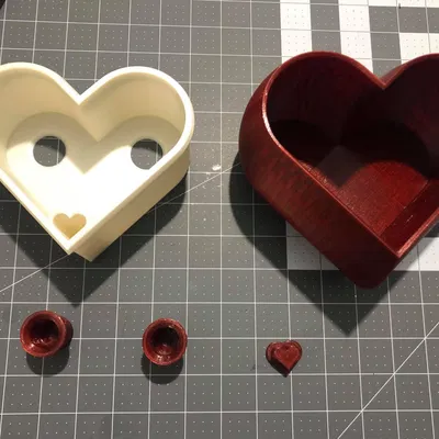 Chậu Tự Tưới Hình Trái Tim