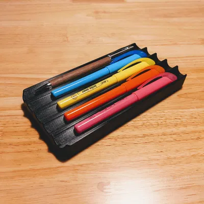 Khay Đựng Bút (5 cây)