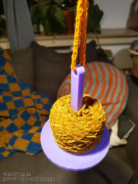 Giá đỡ cuộn chỉ để treo | Yarn dispenser - Image 2