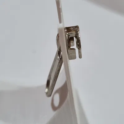 Dụng Cụ Luồn Đầu Khóa Kéo Zipper Tool