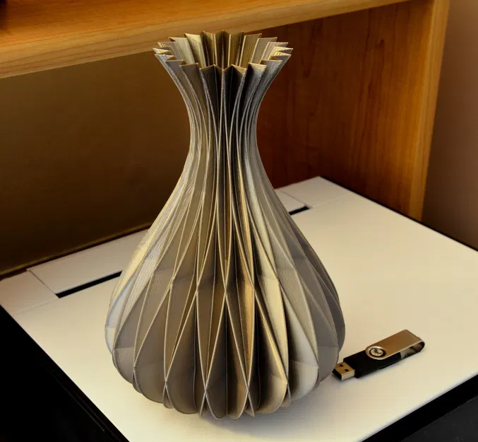 Lọ hoa 848a - Image 1