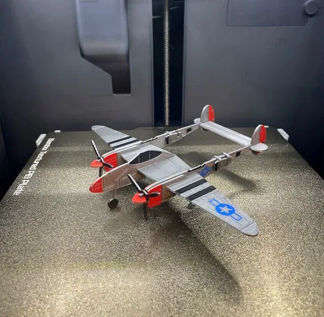 Bộ mô hình Lockheed P-38 Lightning - Image 1