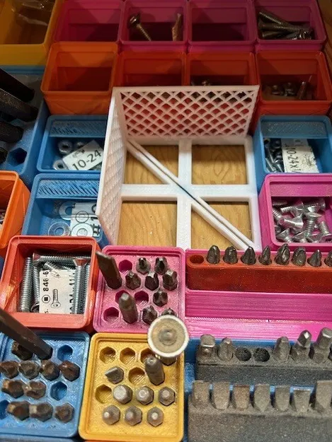 Dụng cụ tìm tâm cho Gridfinity - Image 1