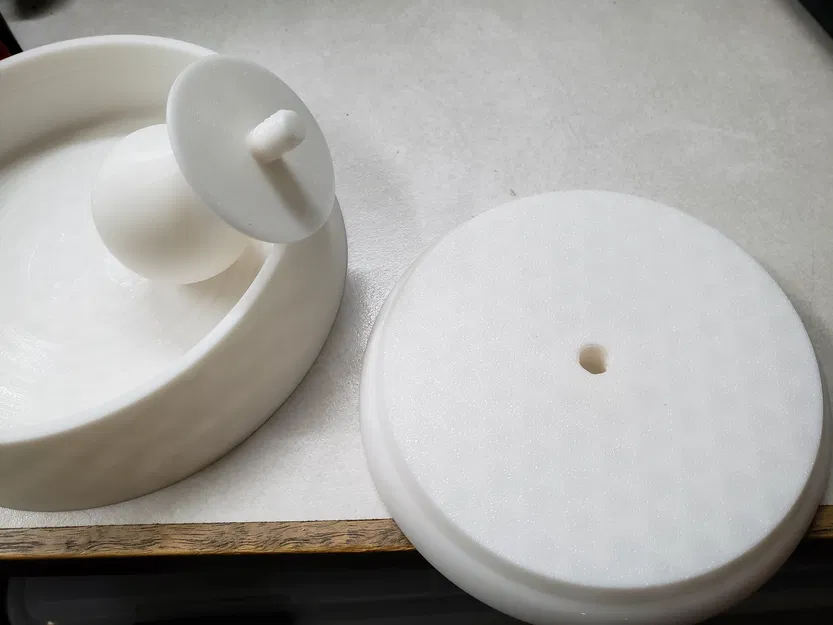 Khuôn ép burger có ren & Tay cầm kèm vít - Image 1