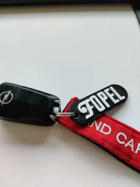 Móc chìa khóa Opel - Image 1