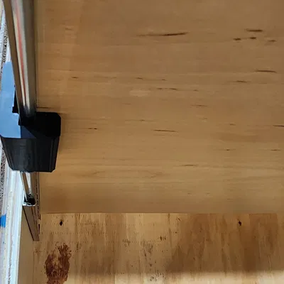 Khuôn Gắn Ray Trượt Ngăn Kéo Lên Kệ