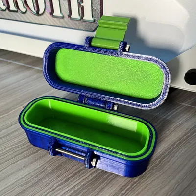 Hộp cứng cho Victorinox Cybertool L hoặc SwissChamp