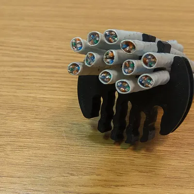 Tổ Chức Dây Mạng Cho Tủ Rack