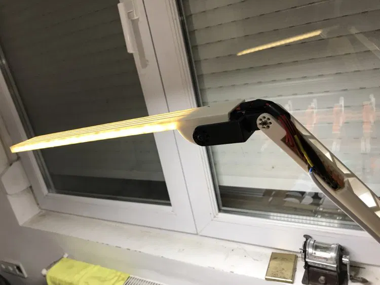 Đèn Bàn Tự Làm DIY Desk Lamp - Image 1