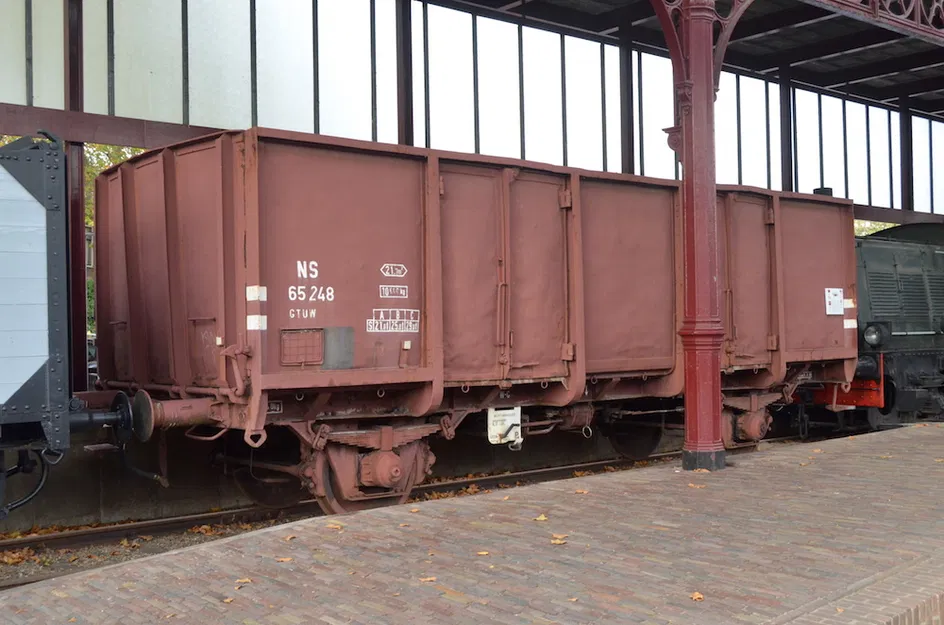 Toa chở than GTU Nederlandse Spoorwegen - Ray 1/ 1:32 - Image 2