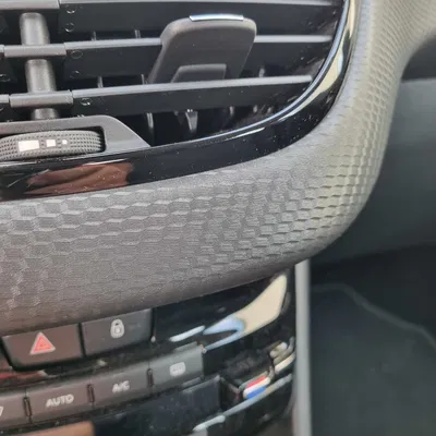 Kẹp Điện Thoại Cho Xe Peugeot 208