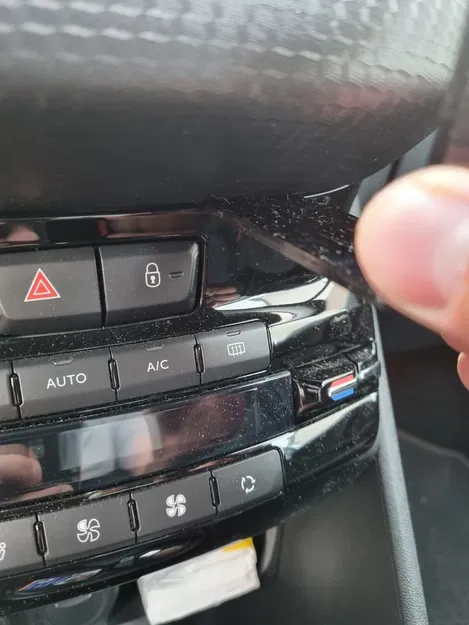 Kẹp Điện Thoại Cho Xe Peugeot 208 - Image 5