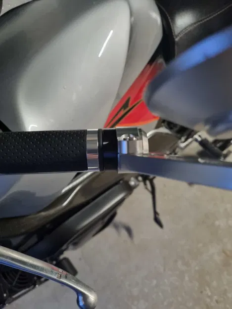 Adapter chân kiếng kiểu ghi đông cho Tuono / RSV Gen1 - Image 1