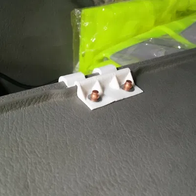 Bản lề thay thế cho Renault Scenic I