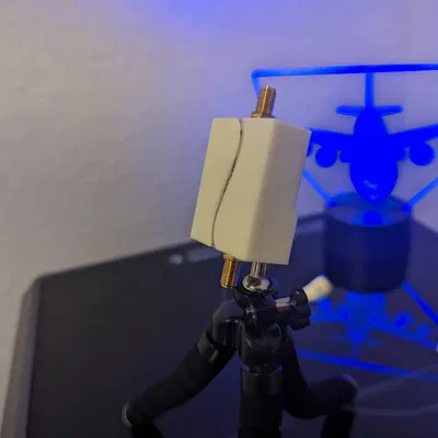 Giá đỡ Ba chân cho RTL-SDR LNA