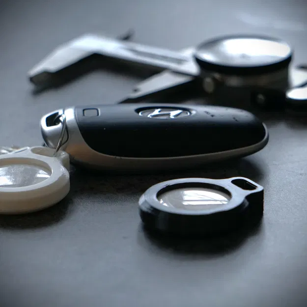 Móc Khóa Airtag Hai Mảnh - Image 1