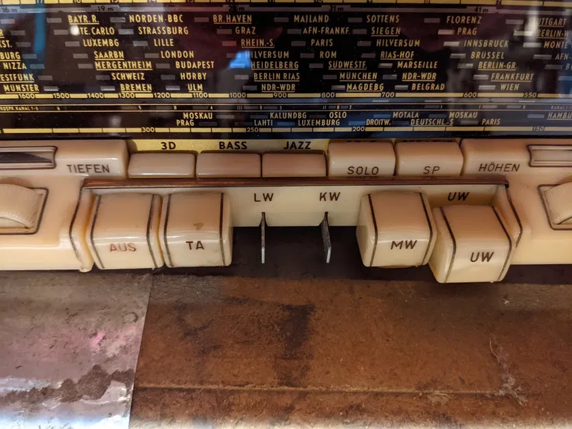 Nút bấm Loewe Opta Luna - Image 7