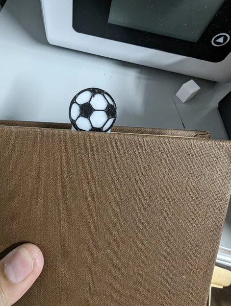 Dấu trang bóng đá dài - Image 3