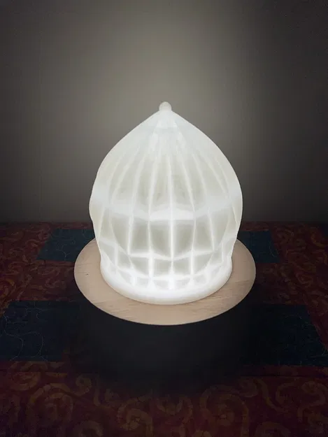 Beacon: Ngọn Đèn Soi Sáng Đêm Cho Bé - Image 2