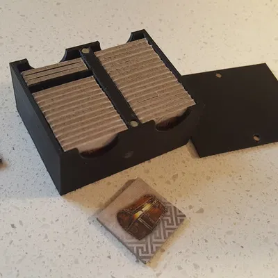 Hộp Đựng Token Kho Báu Massive Darkness