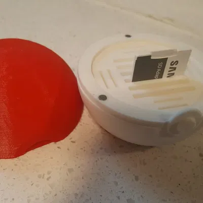 Mô Hình Pokemon Pokeball - Giá Đỡ Thẻ SD