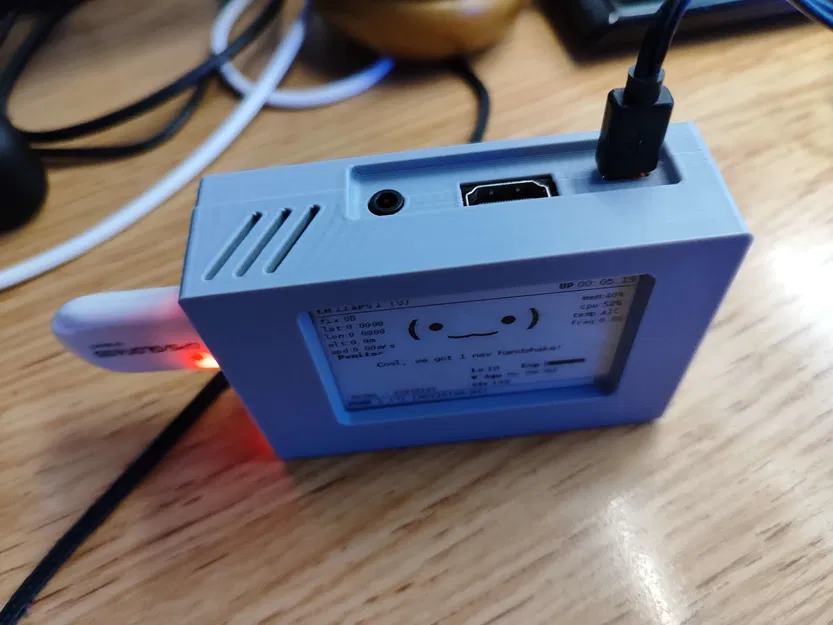 Vỏ Pwnagotchi cho Raspberry Pi 3B và Màn hình Waveshare 2.71 inch V2 - Image 1