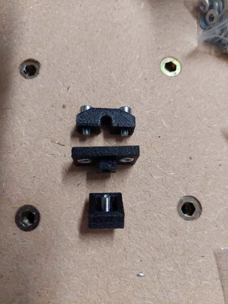 Ốc dẫn hướng ty tay nắm cửa trong Honda CRV - Image 3