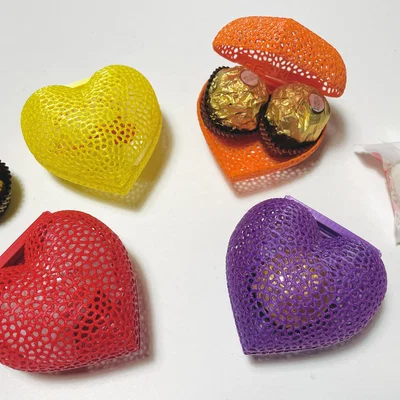 Hộp Tim Voronoi: Quà Tặng Valentine Độc Đáo