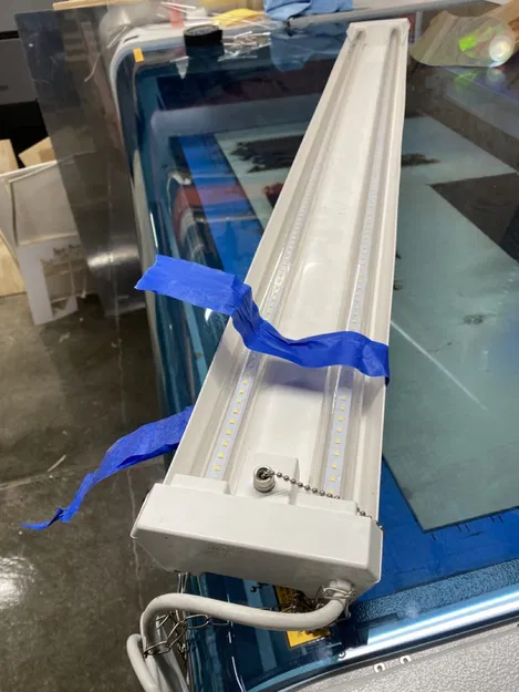 Đèn Hình Chóp Tứ Diện - Image 4