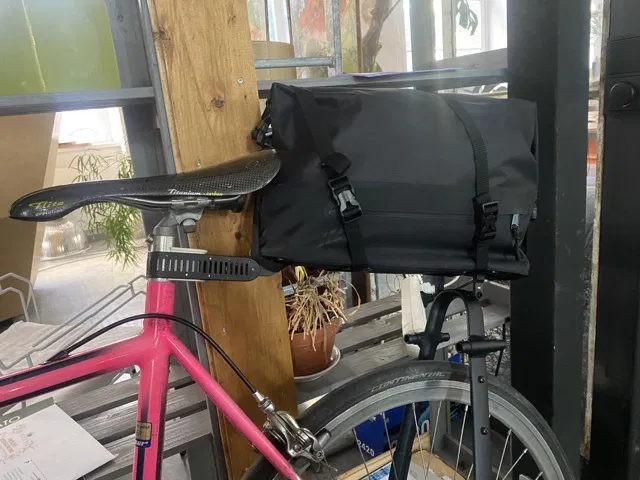 Giá Đỡ Mở Rộng Cọc Yên Tailfin Aeropack - Image 2