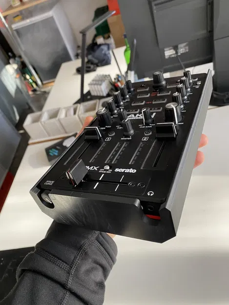 Chân đế & Nắp đậy Akai AMX Midi Mixer - Image 3