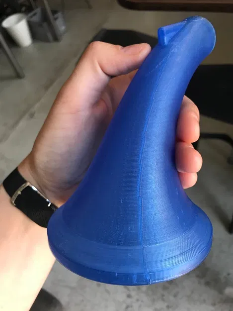 Bình Tưới Cây Vặn Chân Chai - Image 4