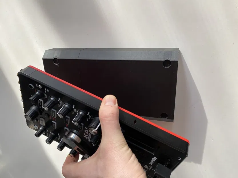 Chân đế & Nắp đậy Akai AMX Midi Mixer - Image 6