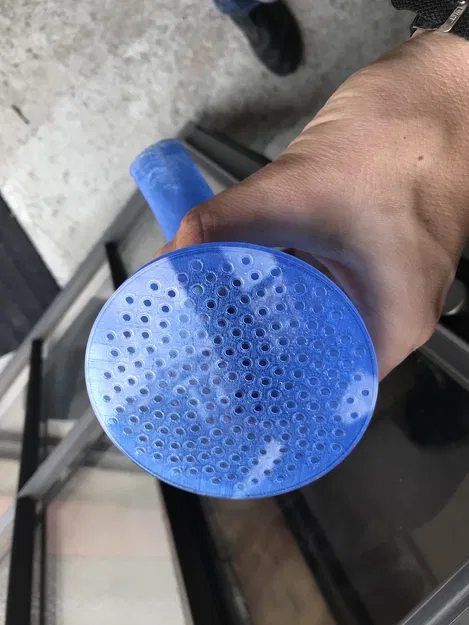 Bình Tưới Cây Vặn Chân Chai - Image 6