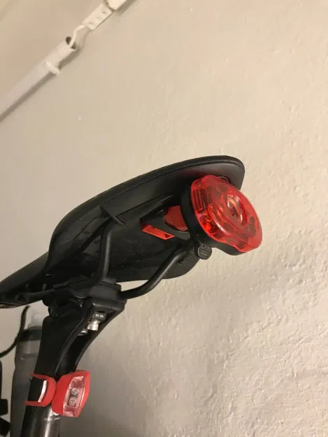 Adapter Gắn Yên Fizik ICS Cho Đèn Planet Bike / SMART - Image 3