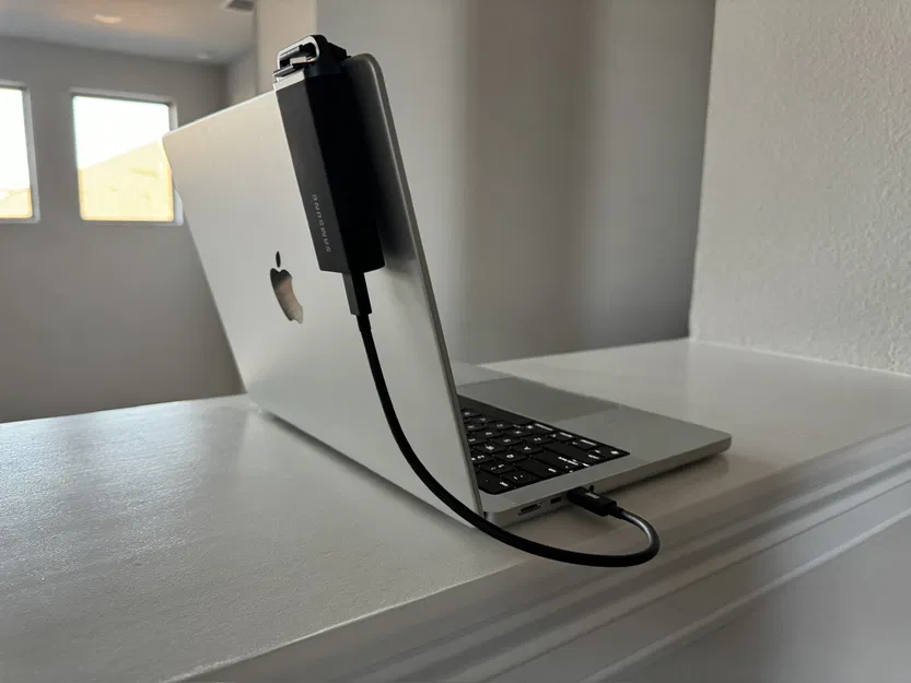 Kẹp Màn Hình MacBook Pro T5 EVO - Image 1