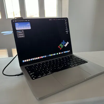 Kẹp Màn Hình MacBook Pro T5 EVO