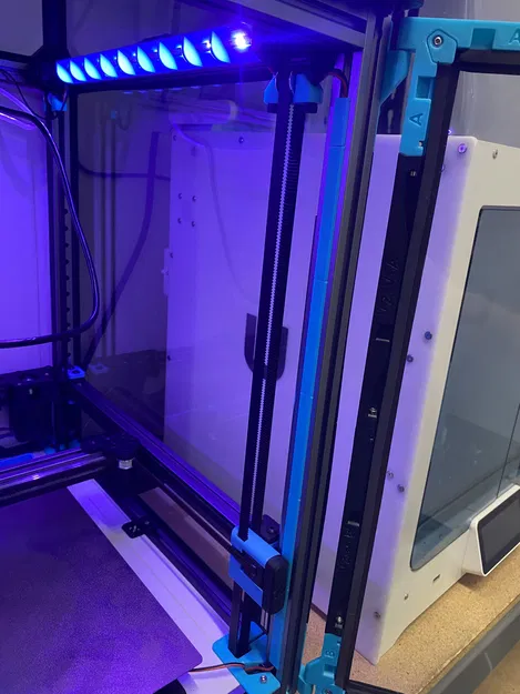 Nắp Che Dây Rãnh T 2020 - Image 5