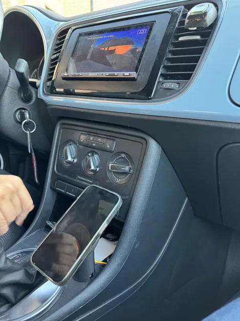 Dock Sạc MagSafe 12V Cho Xe Hơi - Image 1