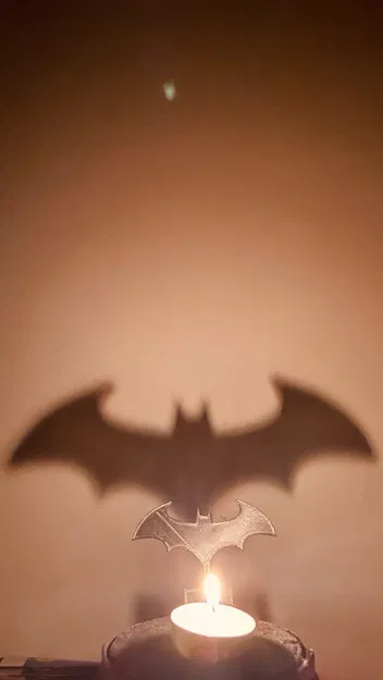 Chân nến Đèn Bat-Signal - Image 1