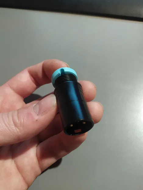 Chụp XLR ngắn góc phải - không cần cắt - Image 2