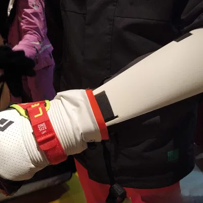 Miếng Bảo Vệ Tay Trượt Tuyết - Bảo Vệ Cẳng Tay Cho GS