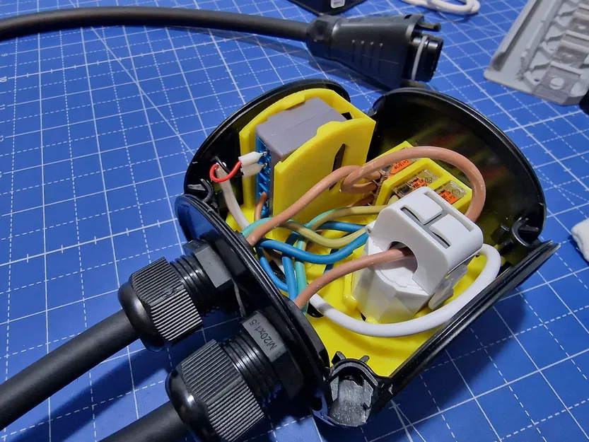 Hộp Tổ Chức Dây Điện Shelly EM Cho Hộp Hensel - Image 6