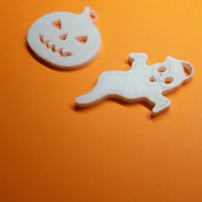 Móc Khóa Ma Thân Thiện