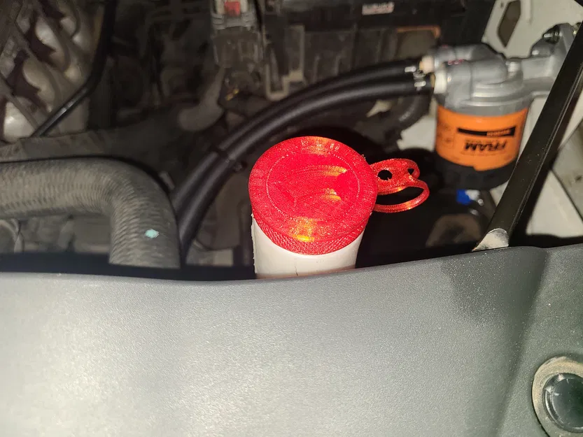 Nắp Bình Nước Rửa Kính Xe GMC - Image 3