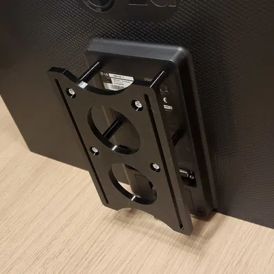 Giá đỡ VESA điều chỉnh được