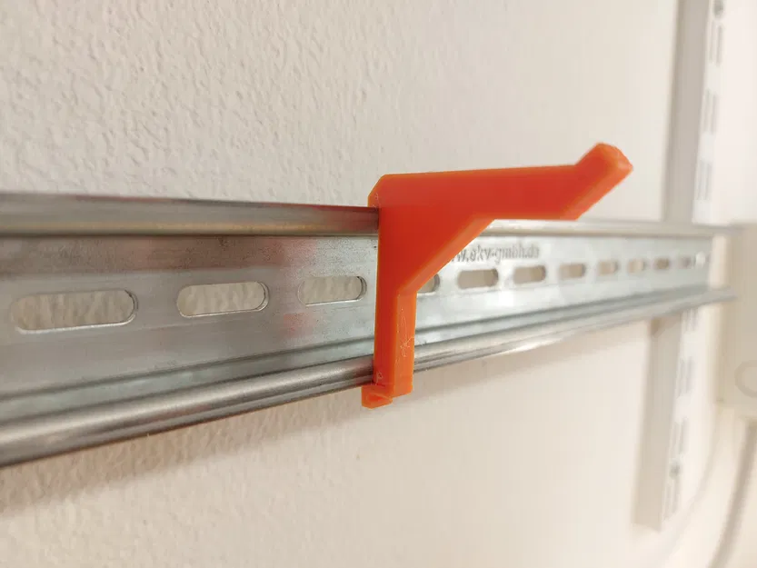 Móc cài ray DIN - Image 1