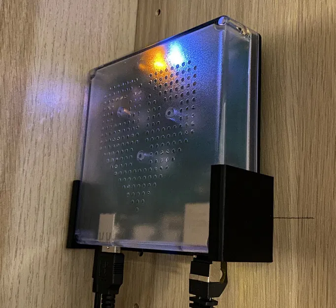 Giá Treo Tường Cho Home Assistant Green - Image 2